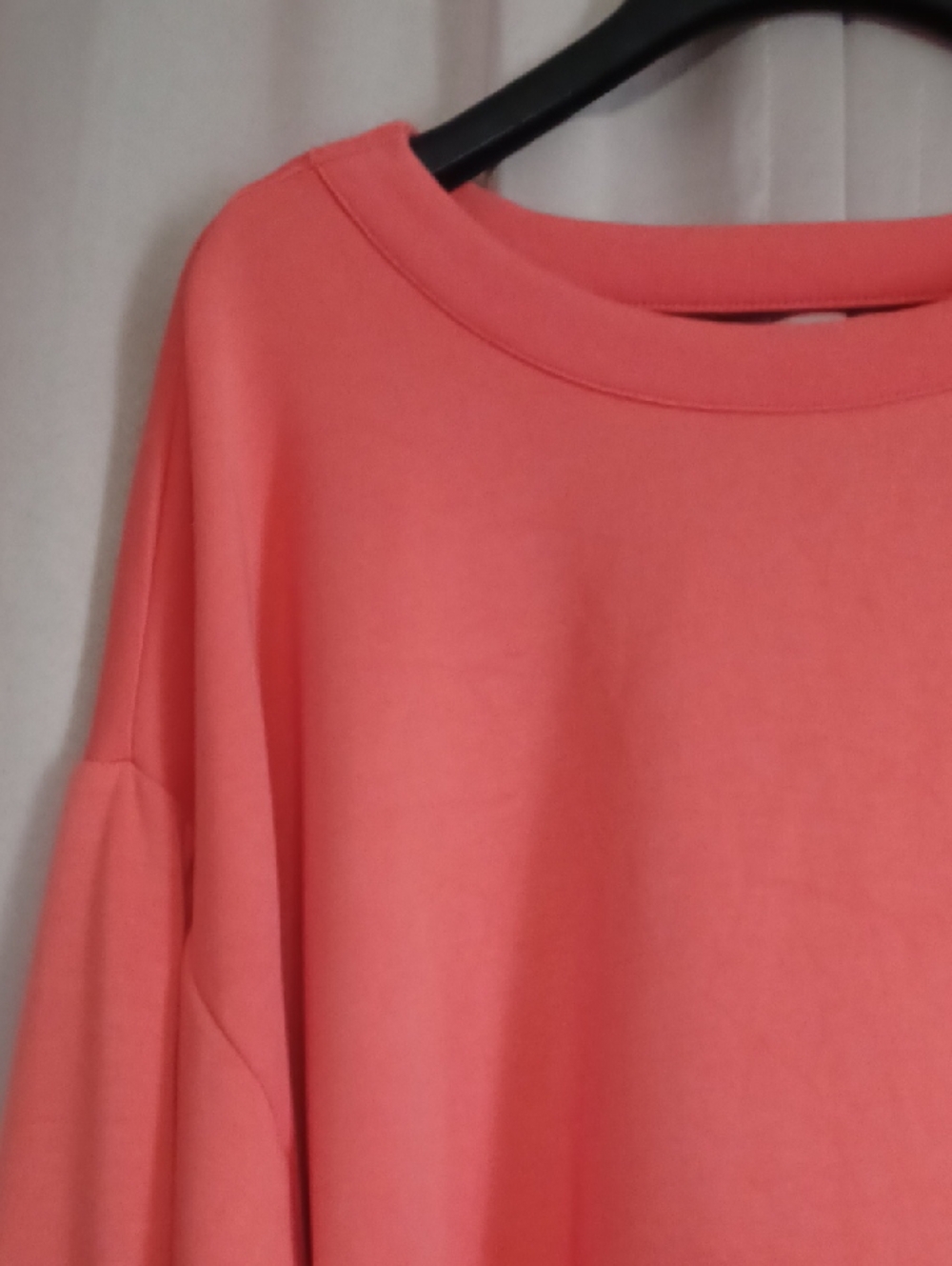Crane Cropped Boxy Fit Crewneck Sweatshirt Open Back Dropped Shoulders Soft - Picture 4 of 13